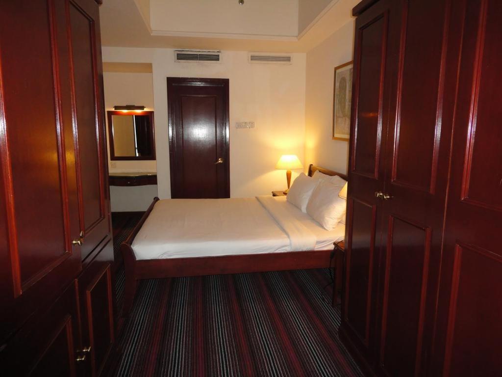 Sky Kl Suite At Time Square Куала Лумпур Екстериор снимка
