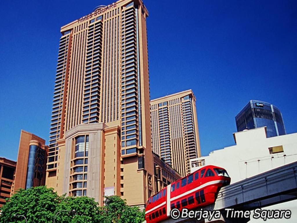 Sky Kl Suite At Time Square Куала Лумпур Екстериор снимка