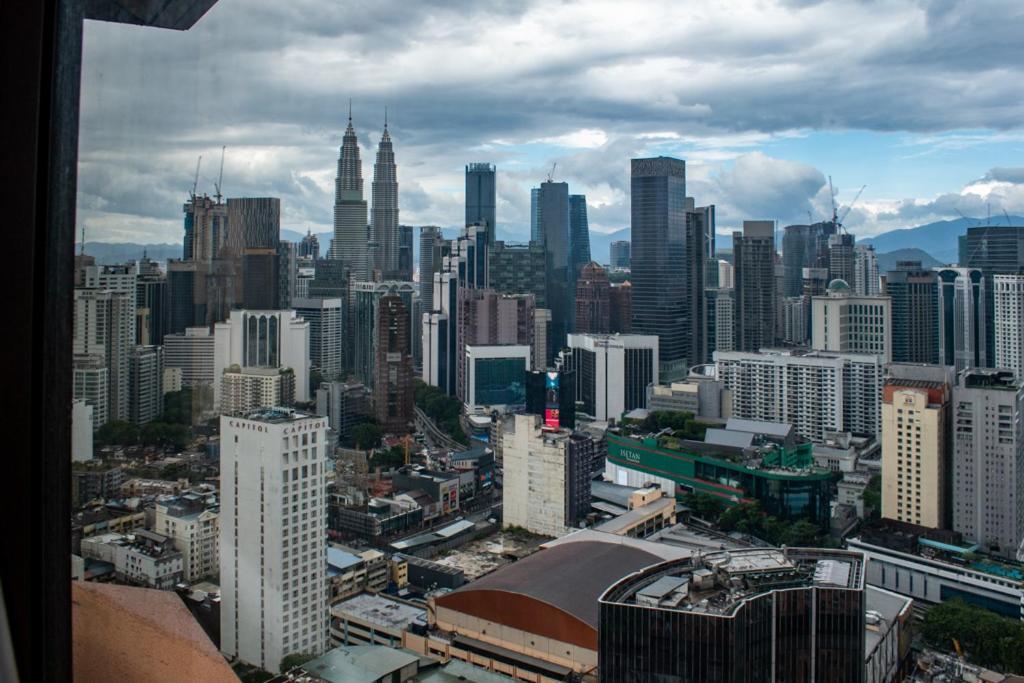 Sky Kl Suite At Time Square Куала Лумпур Екстериор снимка